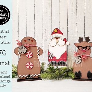 File SVG di Natale in piedi / File tagliato al laser / Glowforge / Babbo Natale / Pan di zenzero / Renna nerd SVG / Seduti sugli scaffali di Natale