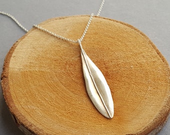 LEAF CHAIN OLIVE TREE LEAF SILVER PENDANT, hand forged from solid 925 sterling silver