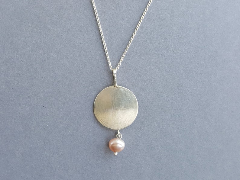 MOON pink PEARL SILVER PENDANT, hand forged from solid 925 sterling silver with pink freshwater pearl image 7