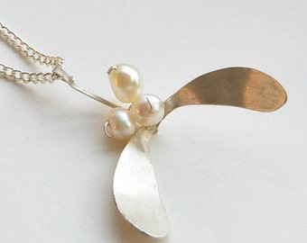 Necklace MISTLETOE 925 Silver and Pearls - Etsy