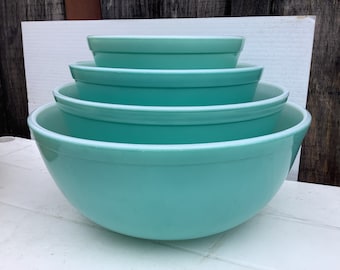 X4 Pyrex Aqua/Turquoise blue mixing bowl set 401, 402, 403 & 404