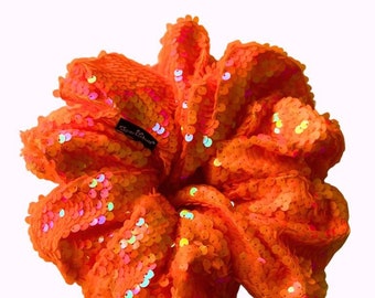 オレンジの特大スパンコール シュシュ、巨大シュシュ、チア