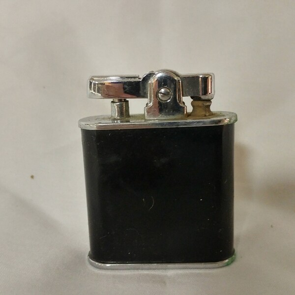 Alrededor de 1950 Art Deco estilo encendedor Ronson