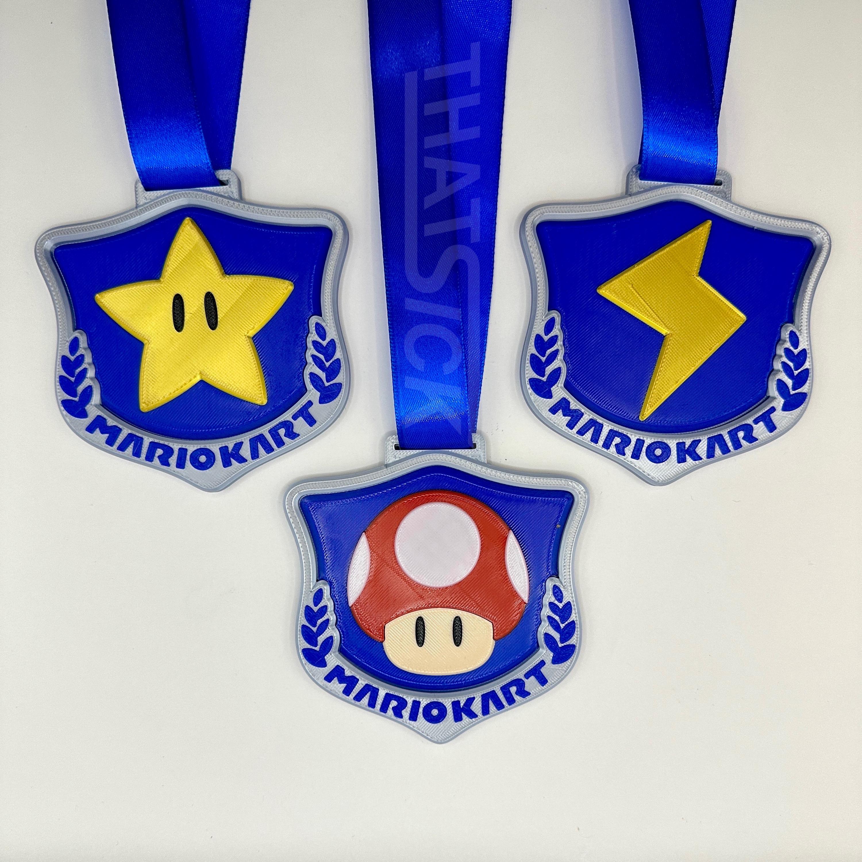 【任天堂公式大会】マリオパーティ4優勝記念金バッジ il_fullxfull.6976617434_muyd.jpg