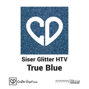 K&ouml;nnte beinhalten: Siser Glitter HTV in True Blue, eine leuchtend blaue Farbe mit glitzerndem Finish. Das Siser-Logo ist unten rechts sichtbar.