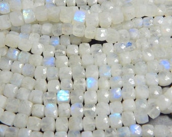 Naturliga regnbågsmånstenspärlor 4 x 4 mm, fasetterade 3D-lådslipade ädelstenspärlor, 13 tums sträng, AAA+ kvalitet, smyckestillverkning