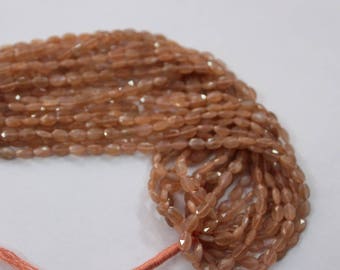 Naturliga rosa persika månsten ovala pärlor / 6 x 4 MM / 8 tum / Rosa persika månsten fasetterad oval form