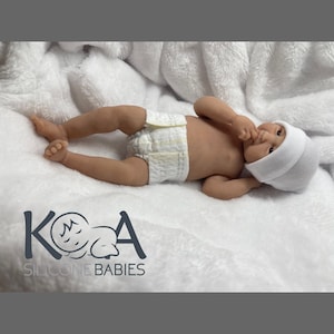 Full Body Silicone Baby Elliot