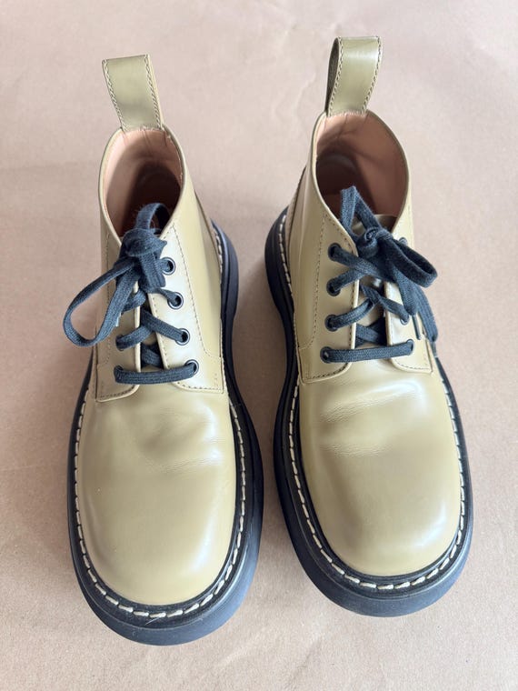 Bottega Veneta, Bottega Veneta Tan Combat Boots, Vintage Bottega Veneta, Combat Boots size 10