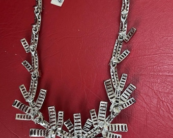 Collar vintage Oscar de la Renta con cristales de plata y diseño de estrella. Regalo de joyería de lujo. Collar de diseñador vintage.