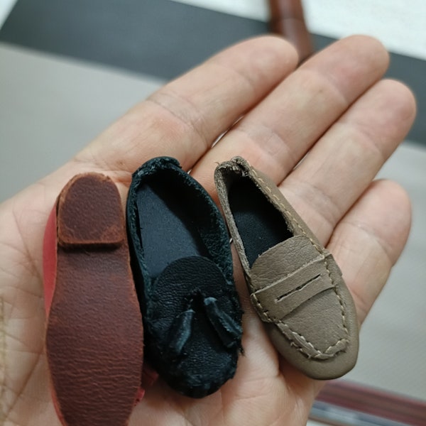 Male Doll loafer shoes template in SVG