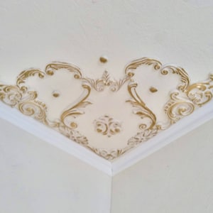 Fantastic stucco corner for the ceiling in white or gold