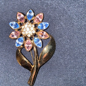 1950’s  Pendant Maybe by Christian Dior It is not signed