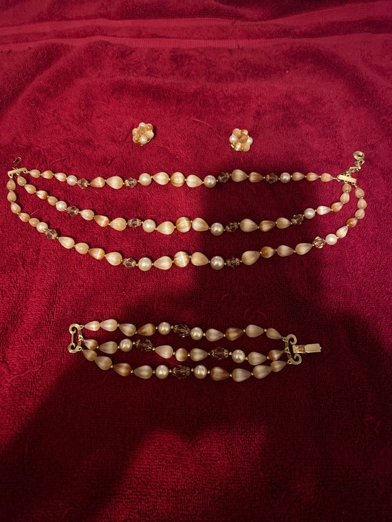 Lisner Jewelry Set - image 1