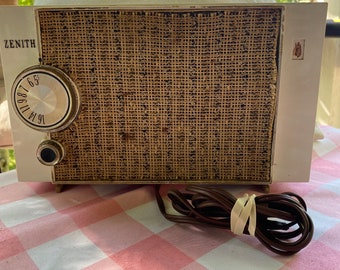 Zenith Transistor Radio 1964?