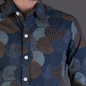 Mens 100% Cotton Long Sleeve Slim Fit Shirt Blue Brown White Circular Print image 1