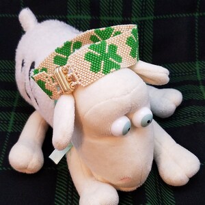 Peyote Perlenmuster, St. Patrick's Day Armband Muster, vierblättriges Kleeblatt, Peyote Perlenmuster, Frühling, Sommer