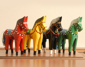 Pony de madera