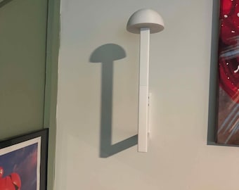 Wall Mounted Helmet Display | 3D Printed Helmet Holder | Cosplay & Collector Helmet Hanger | Space Saving Wall Display Stand