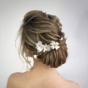gold flower hair accessory flower hair pins ivory Wedding boho floral hair piece gold leaf silk flower headpiece bohemian hair bride gift