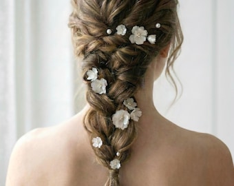 white hydrangea flower hair pins Set bridal hairpiece Fairy wedding hair accessory Pearl bobby pins