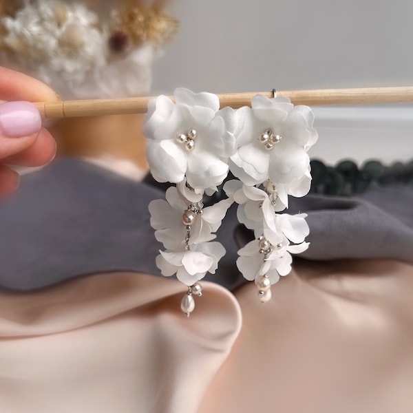 White fabric floral earrings dangle small flower earrings pearls earrings Bridal jewelry boho statement earrings garland wedding accessories