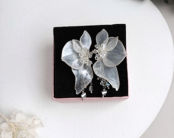 Bridal earrings Large Sculptural Flower Drop Earrings silver Statement Blossom jewelry Oversized Wedding Petal