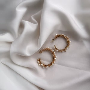 Hoop pearls earrings gold Circles pearls earrings Boho bridal statement earrings wedding jewellery trendy earrings image 2