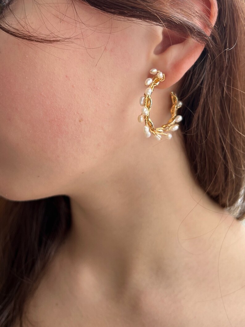 Hoop pearls earrings gold Circles pearls earrings Boho bridal statement earrings wedding jewellery trendy earrings image 1