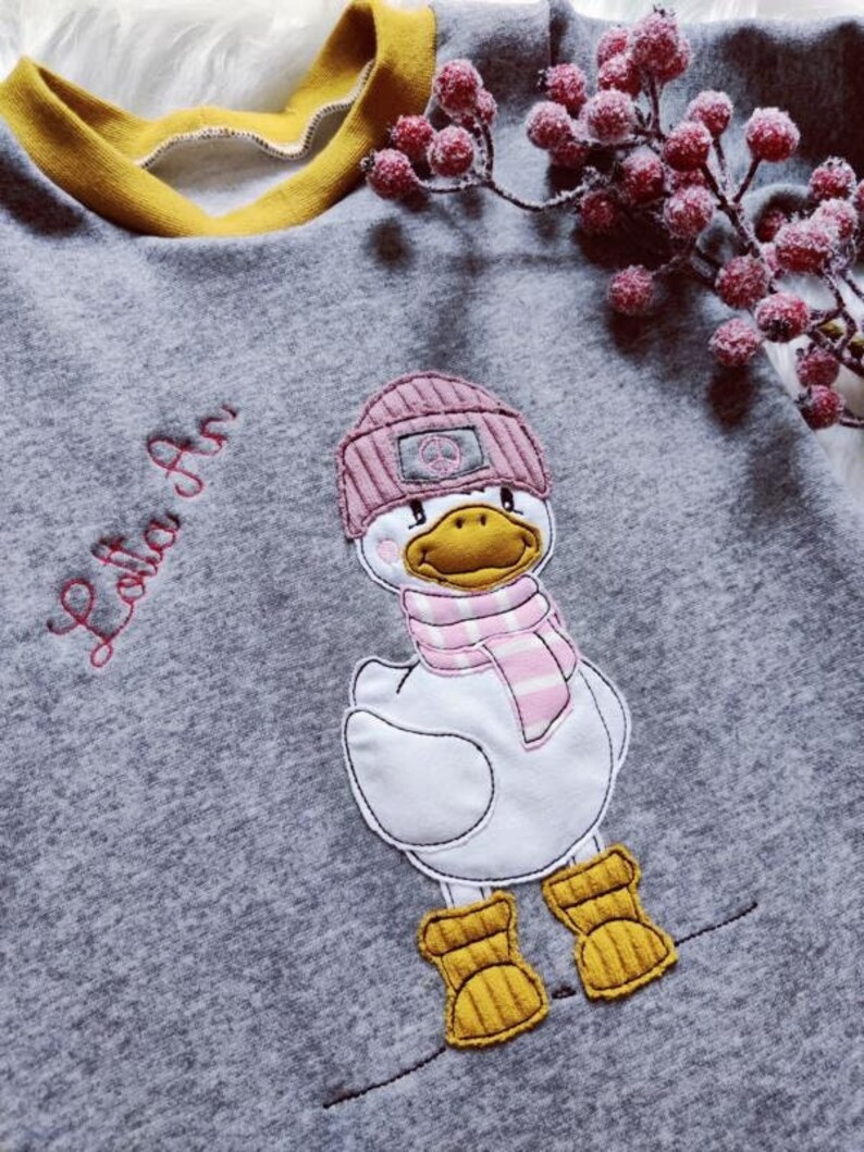 Cute Winter Duck Grey Cuddle Winter Pajamas for Girls 2 Pieces Trousers Shirt grey/Mustard Duck PEACE image 2