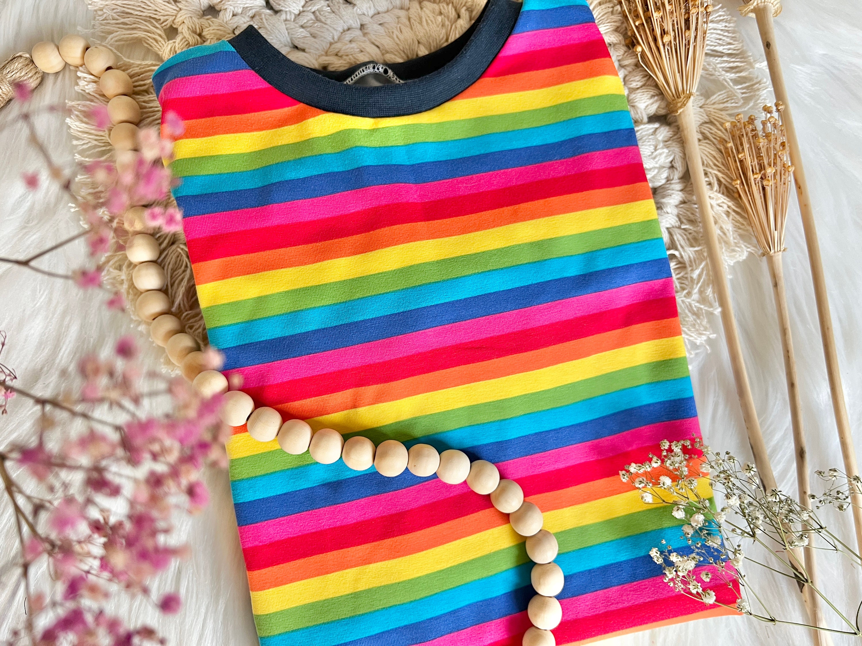 Camiseta rayas arcoiris hotsell