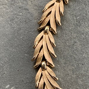 Textured Crown Leaf Bracelet Brushed Gold Tone Bracelet, Modernist 1960's