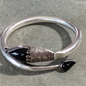 Vintage Taxco Mexican Onyx Snake Bangle Bracelet, TR47