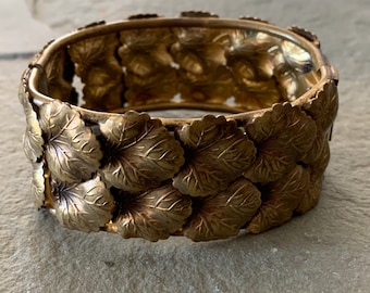 Vintage Brass Overlapping Leaf Bracelet, hinged clasp bangle bracelet