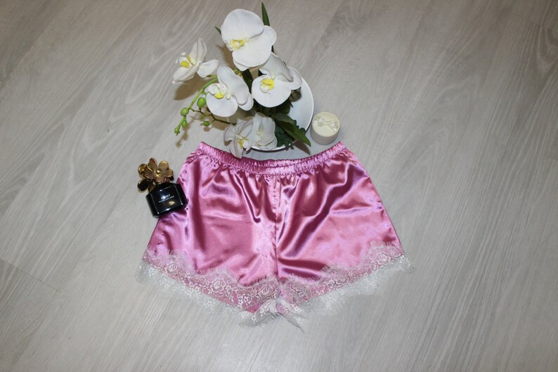 Bridal Pajama Set Womens Satin Light Pink Pajama Set Pajamas Set Short Pajama Set Satin Short and Shirt Gift for Her Satin sleepwear