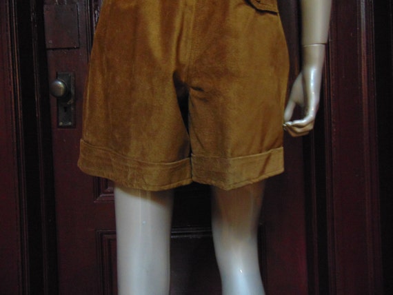 VAKKO SUEDE SHORTS - image 4