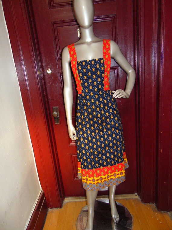 VINTAGE Floral Apron