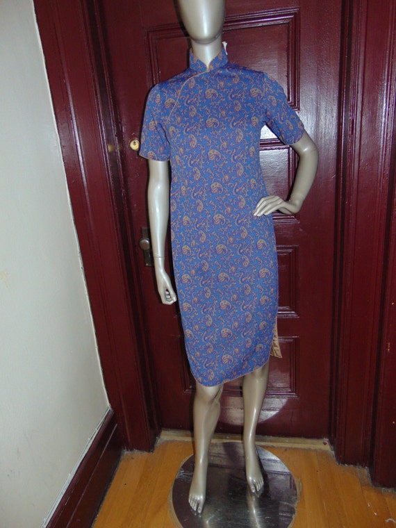 VINTAGE PAISLEY Asian Dress