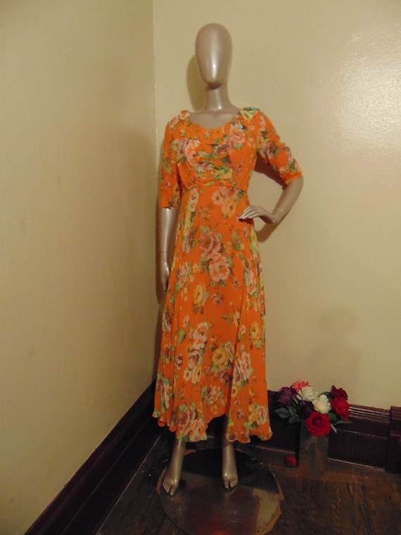 Vintage day dress