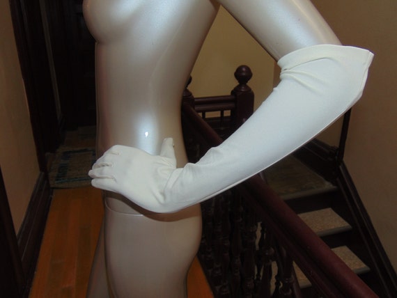 Egg Shell White Stretch Polyester Gloves - image 4