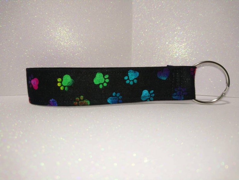 New Key Fob Wrist Lanyard Wristlet Key Chain Fabric Strap Paw Print Heart Pet
