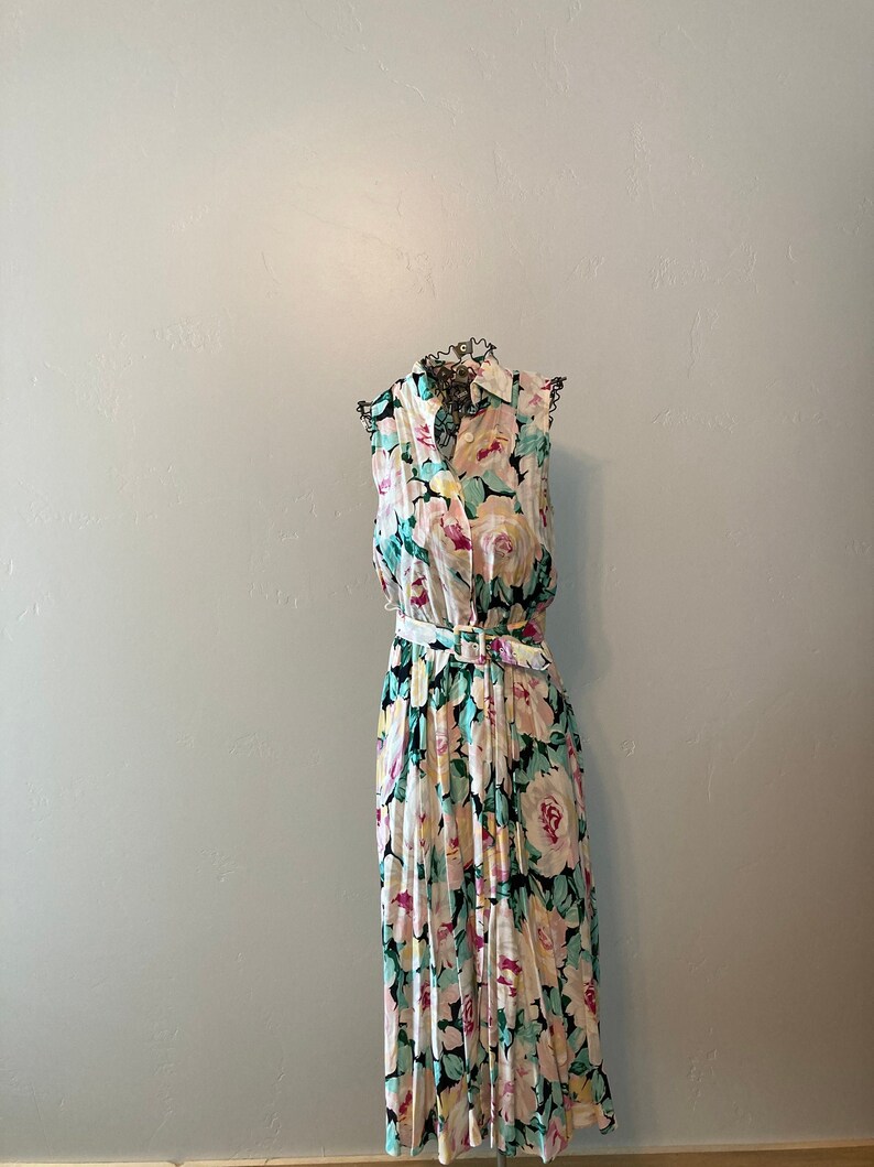 80/'s Floral Collared Tea Dress Day Dress Summer Dress Picnic Belted Floral Ditsy Button Front Down Open Boho XS S