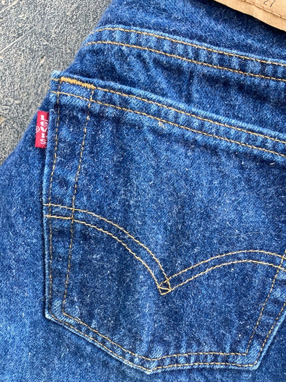 80s Levis 501 student fit true vintage indigo denim d… Gem
