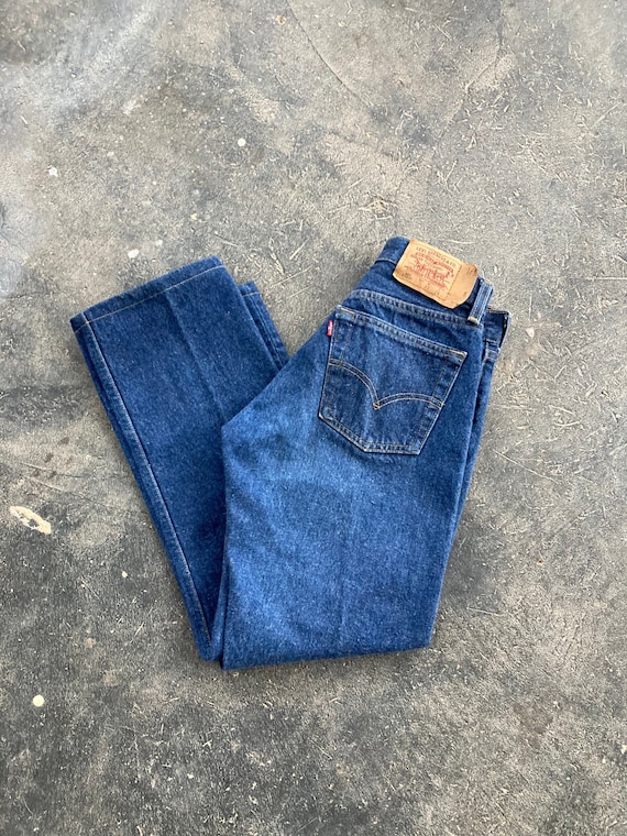 80s Levis 501 student fit true vintage indigo deni