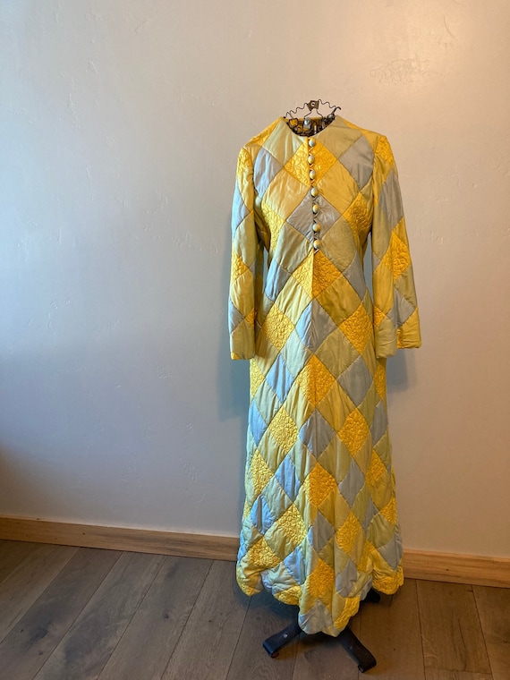 60s Malcom Starr quilted silk caftan house dress 1