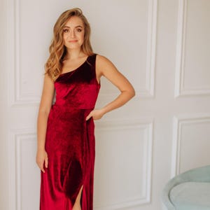 BURGUNDY Velvet Bridesmaid Dress one-shoulder slit dress Maroon Velvet Prom Dress Custom V Neck Dress Floor A line dress