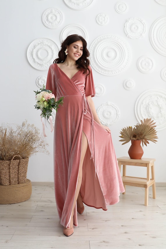Pink velvet bridesmaid dress deals
