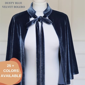 Cape de demoiselle d&#39;honneur boléro en velours bleu poudre, Capelet en velours, haussement d&#39;épaules de mariage, haussement d&#39;épaules de demoiselle d&#39;honneur, châle en velours, châle de demoiselle d&#39;honneur, cape d&#39;hiver chaude