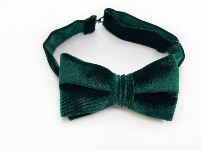 EMERALD GREEN Velvet Bow Tie Velvet Necktie Green Groomsmens Etsy
