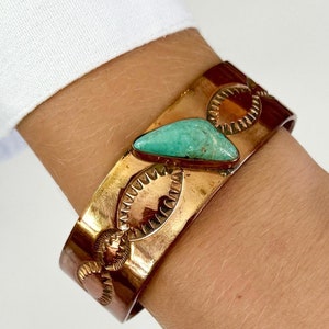 NAVAJO Douglas Etsitty フェザーターコイズバングル ナバホ NAVAJO Douglas Etsitty フェザーターコイズバングル ナバホ
